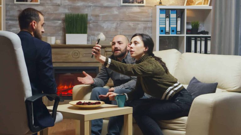 como recuperar a tu ex si su familia se interpone